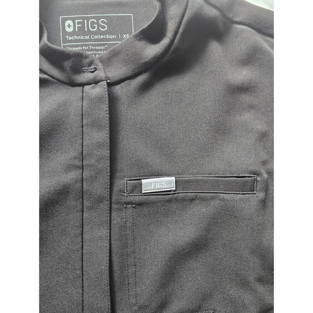 FIGS Women’s Technical Collection Scrub Top (Style W23SW1002) size XS. - Picture 3 of 6